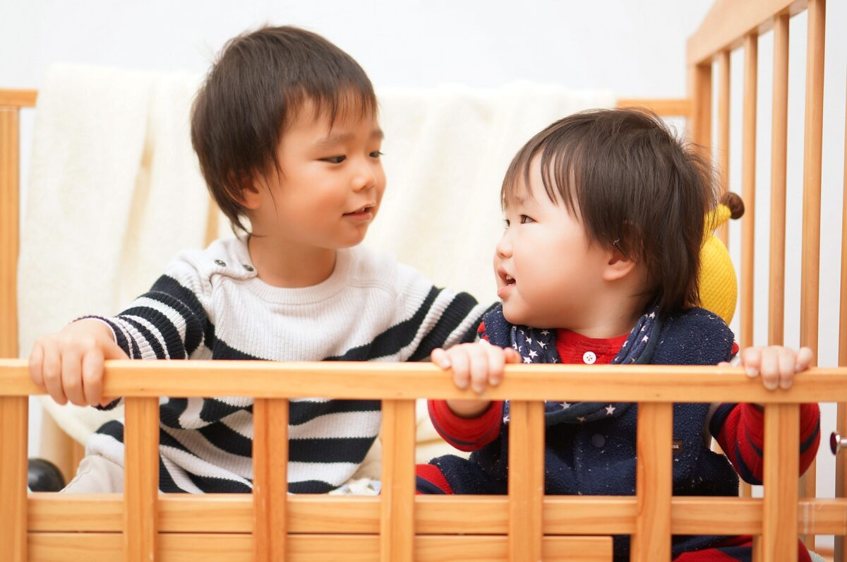 家庭内の関係が原因で起こる二次障害｜保護者の声と理解のための知識を整理