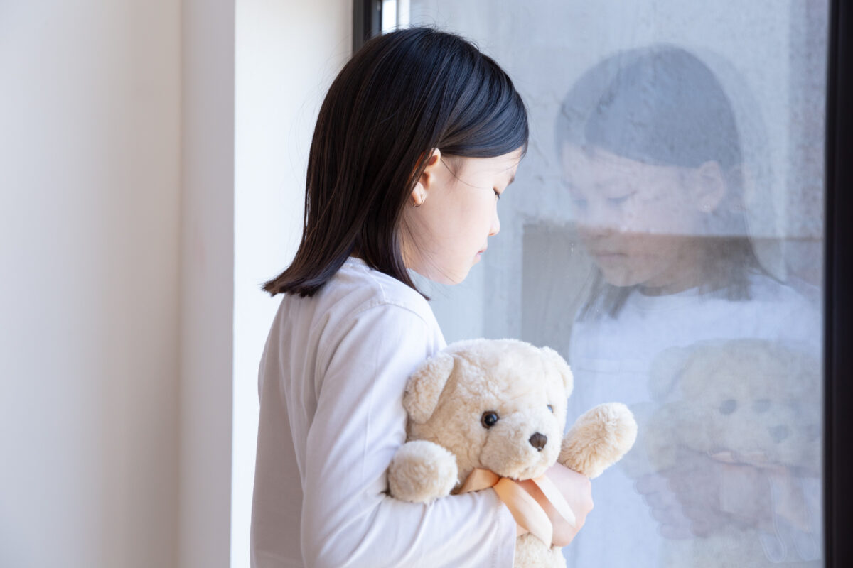 内在化障害（不安・抑うつ・心身症・不登校など）として現れる二次障害｜保護者の声と理解のための知識を整理